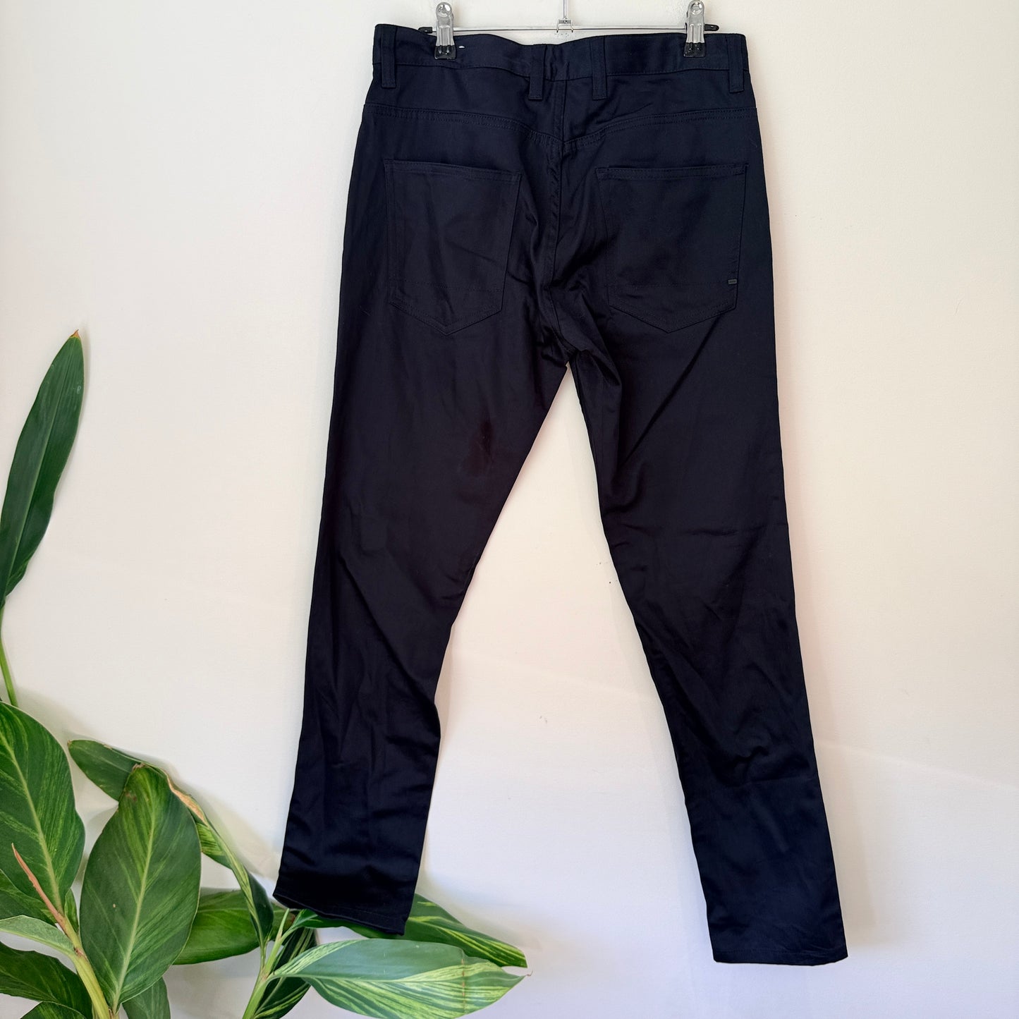 Zara Size 38 EUR / 30 US Black Skinny Fit Pants