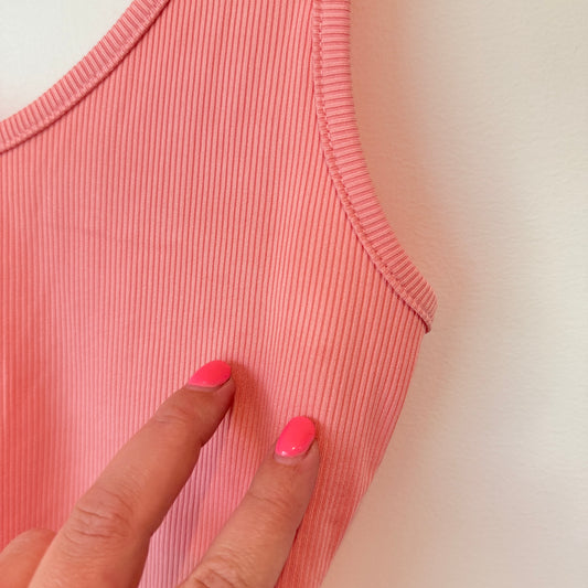Shein Size S Light Pink Seamless Ribbed Cropped Tank Top