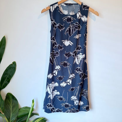 Glassons Size 6 Cut Out Back Midi Dress