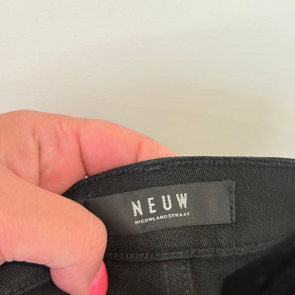 NEUW Size 6S Black Denim Jeans
