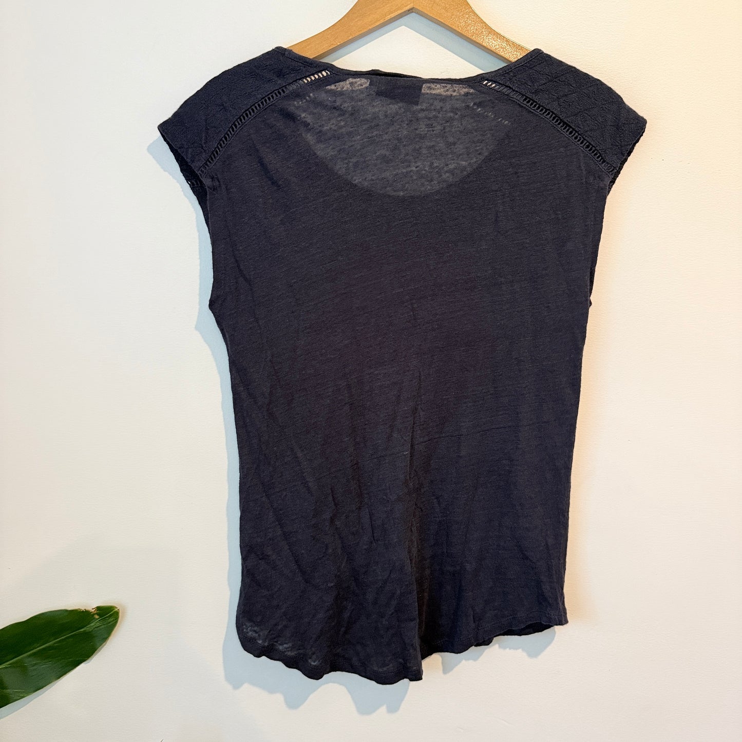 Jeanswest Size S Cap-Sleeve Linen T-Shirt