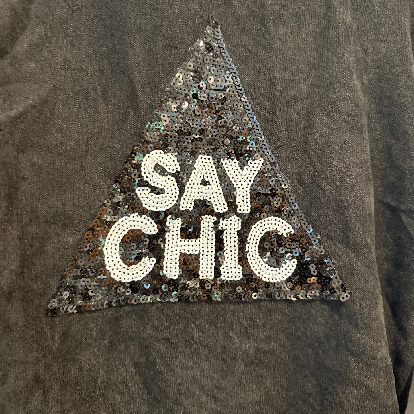 Shoppi Sequinned Sweatshirt | U/Arm to U/Arm 53cm
