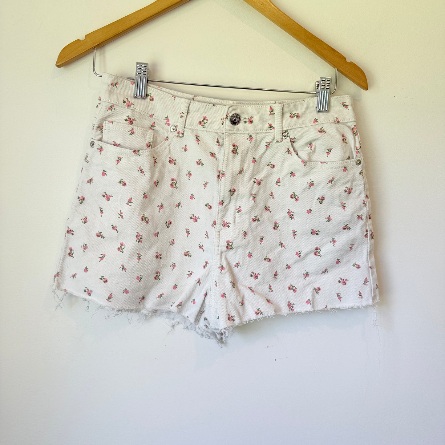 H & M Divided Size 10 High-Waisted Denim Shorts