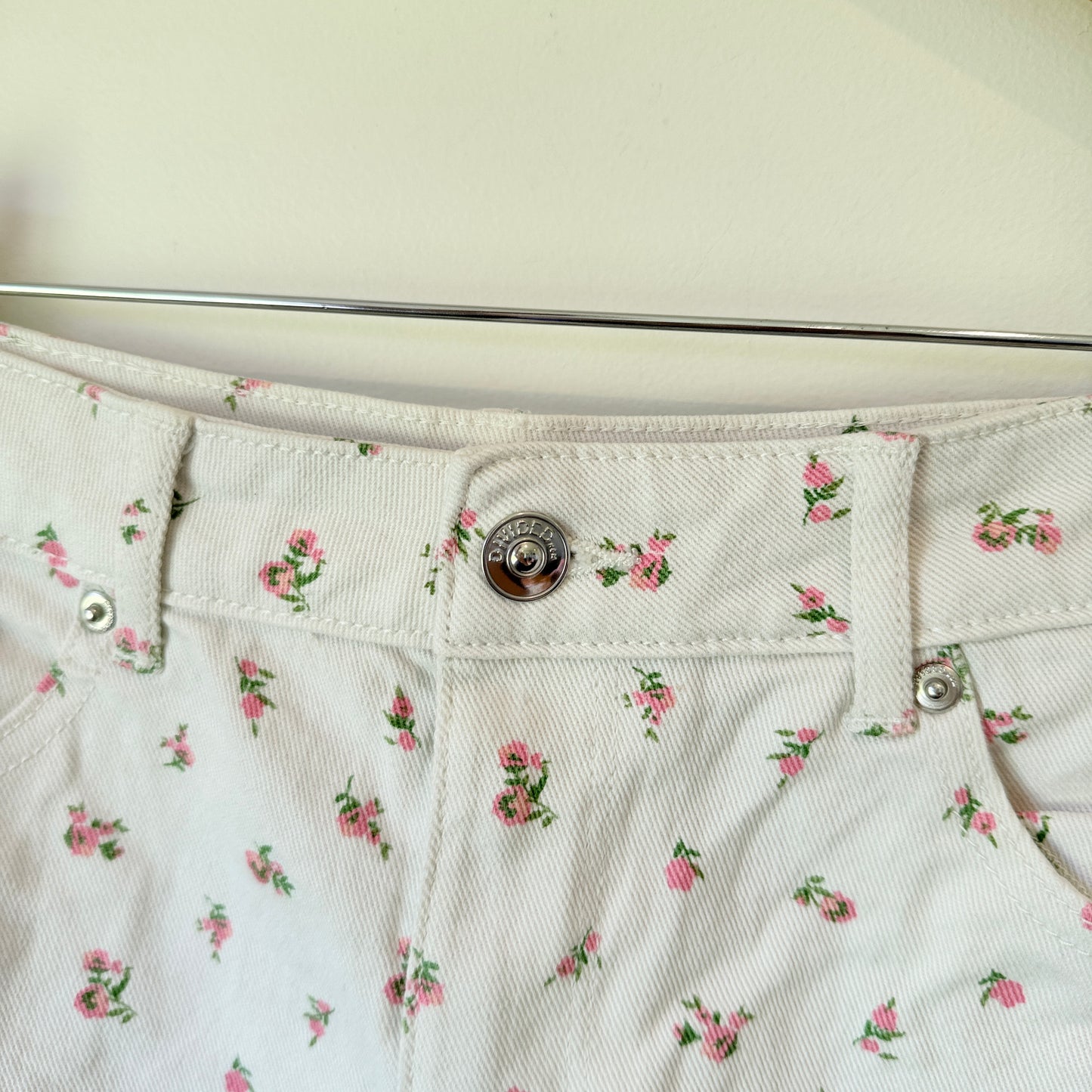 H & M Divided Size 10 High-Waisted Denim Shorts