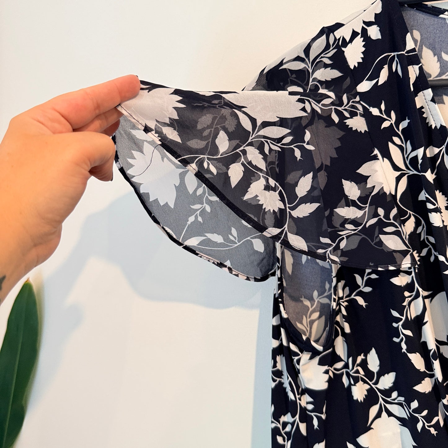 Jacqui E Size XL Floral Print Dress