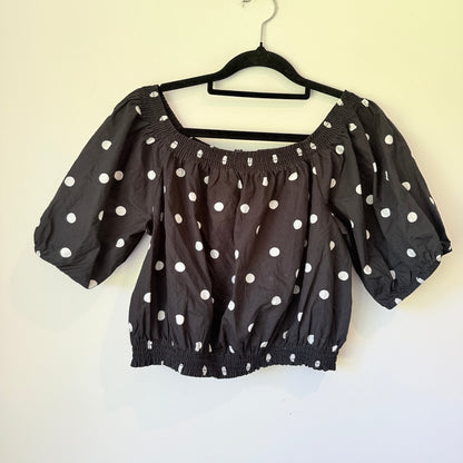 H & M Divided Size XL Off-the-Shoulder Crop Top