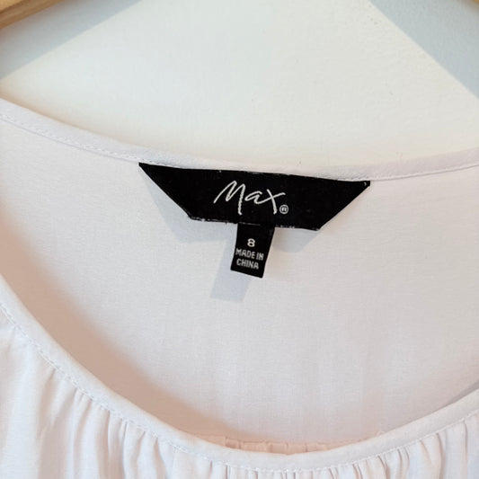Max Size 8 White Long-Sleeved Top