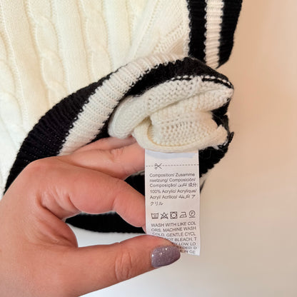 Cut Label 100% Acrylic White Sweater Vest - 50cm U/Arm to U/Arm