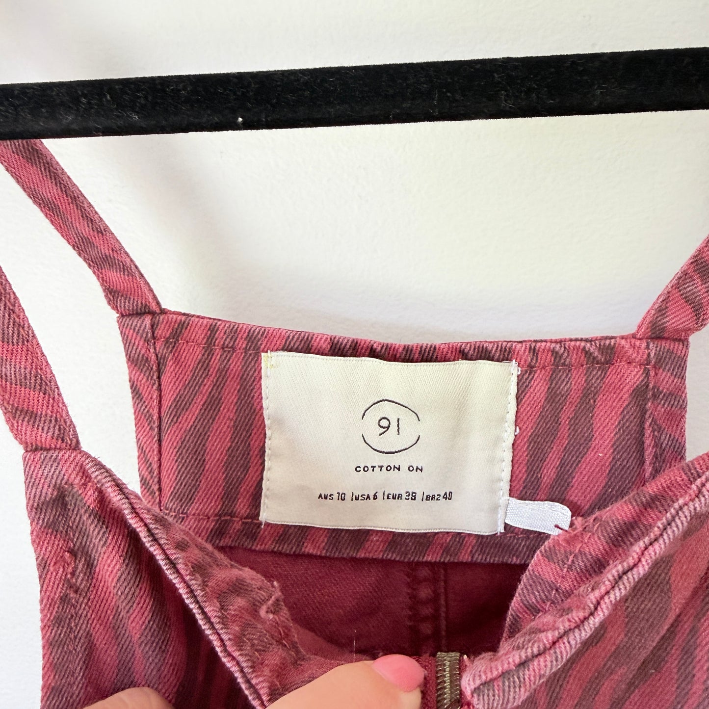 Cotton On Size 10 Dungaree Zebra Red Dress