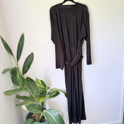 Showpo Size 10 Black Long Sleeve Wrap Dress