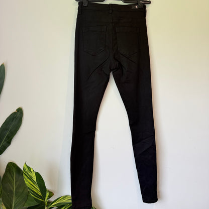 Only Size XS/32 Skinny Jeans