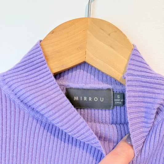 Mirrou Size S Lilac Turtleneck Top