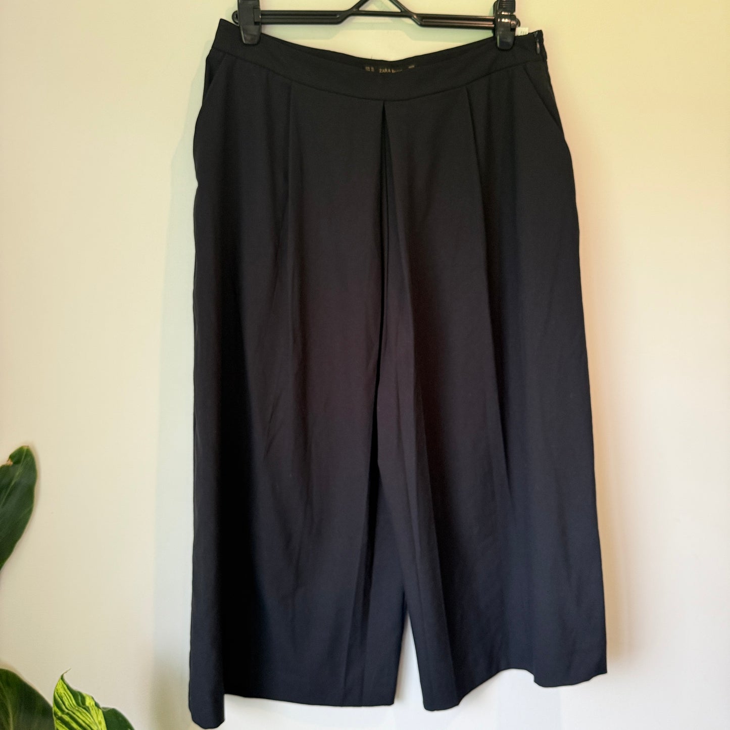 Zara Basic XL High-Rise Black Cullotes
