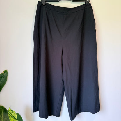 Zara Basic XL High-Rise Black Cullotes