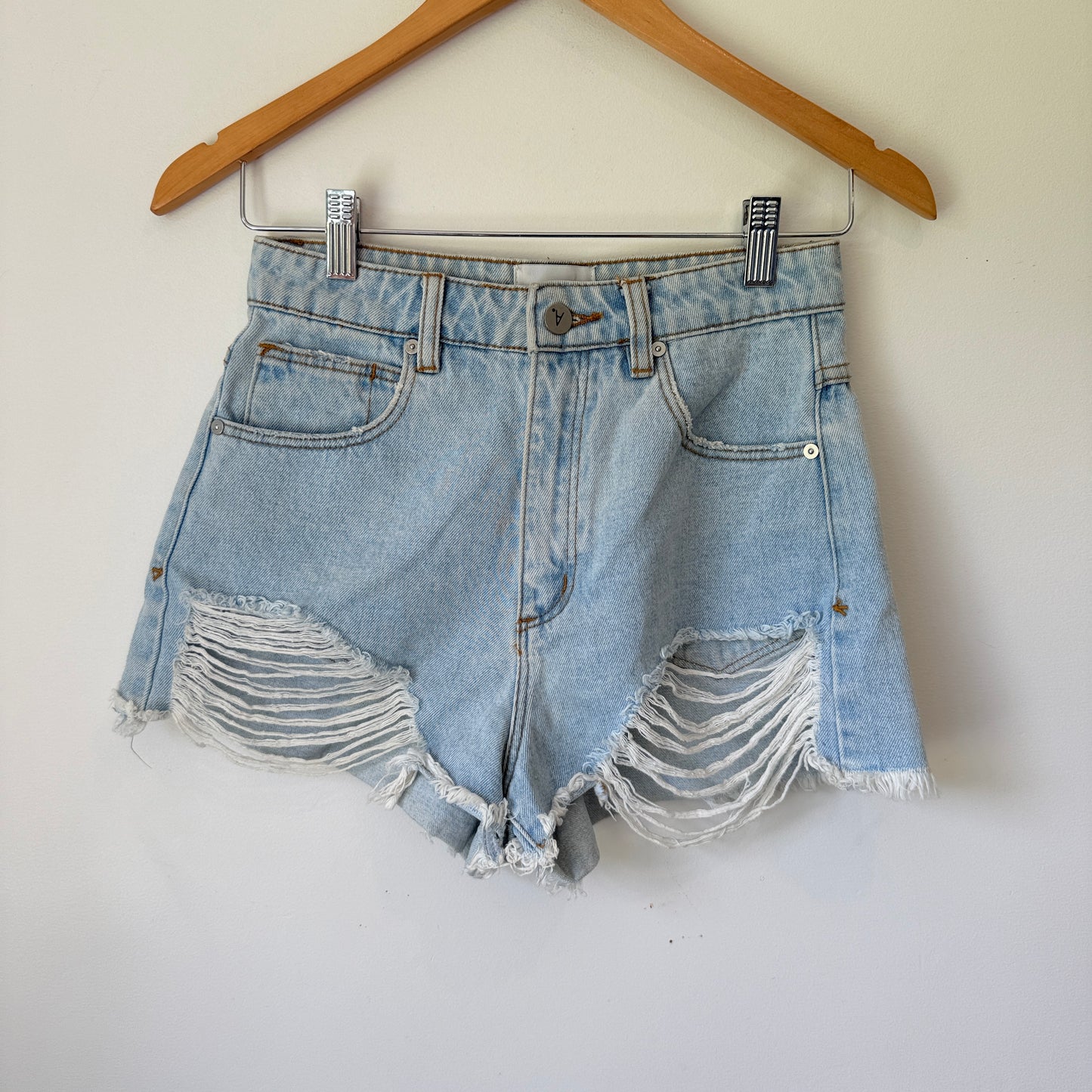 Abrand Jeans Size 7/25 High Relaxed Distressed Denim Shorts