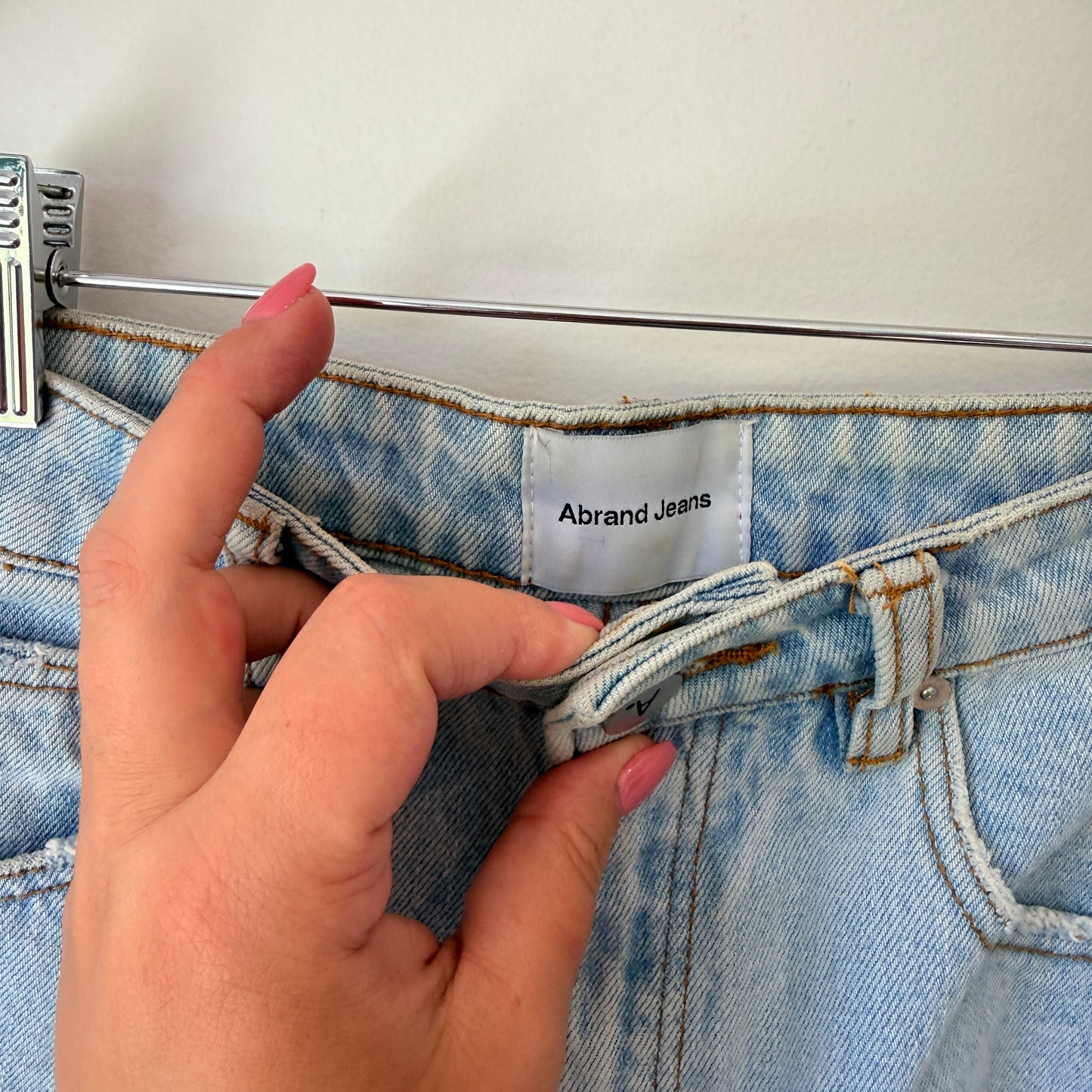 Abrand Jeans Size 7/25 High Relaxed Distressed Denim Shorts