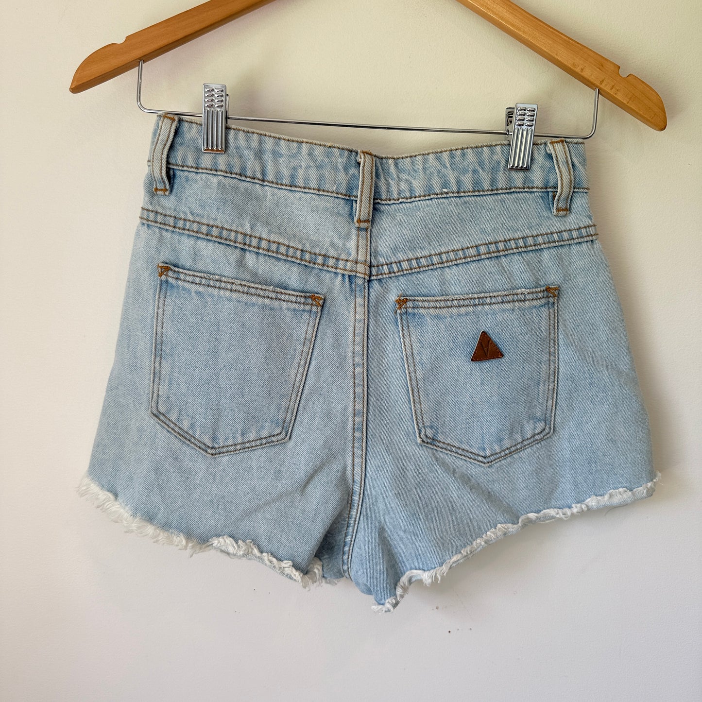 Abrand Jeans Size 7/25 High Relaxed Distressed Denim Shorts