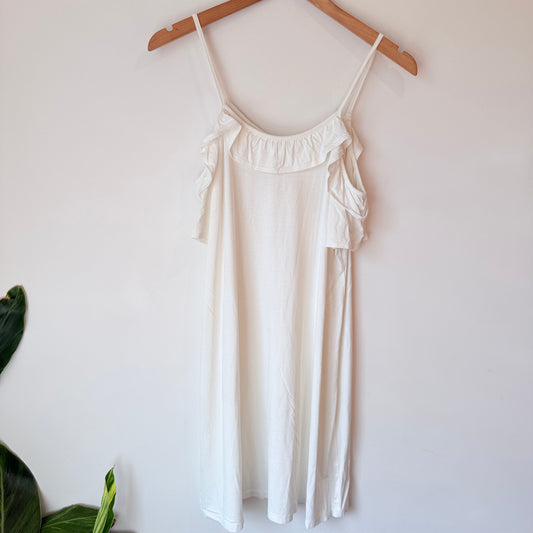 Boohoo Size 8 Ruffle Trim Cold Shoulder Viscose Dress