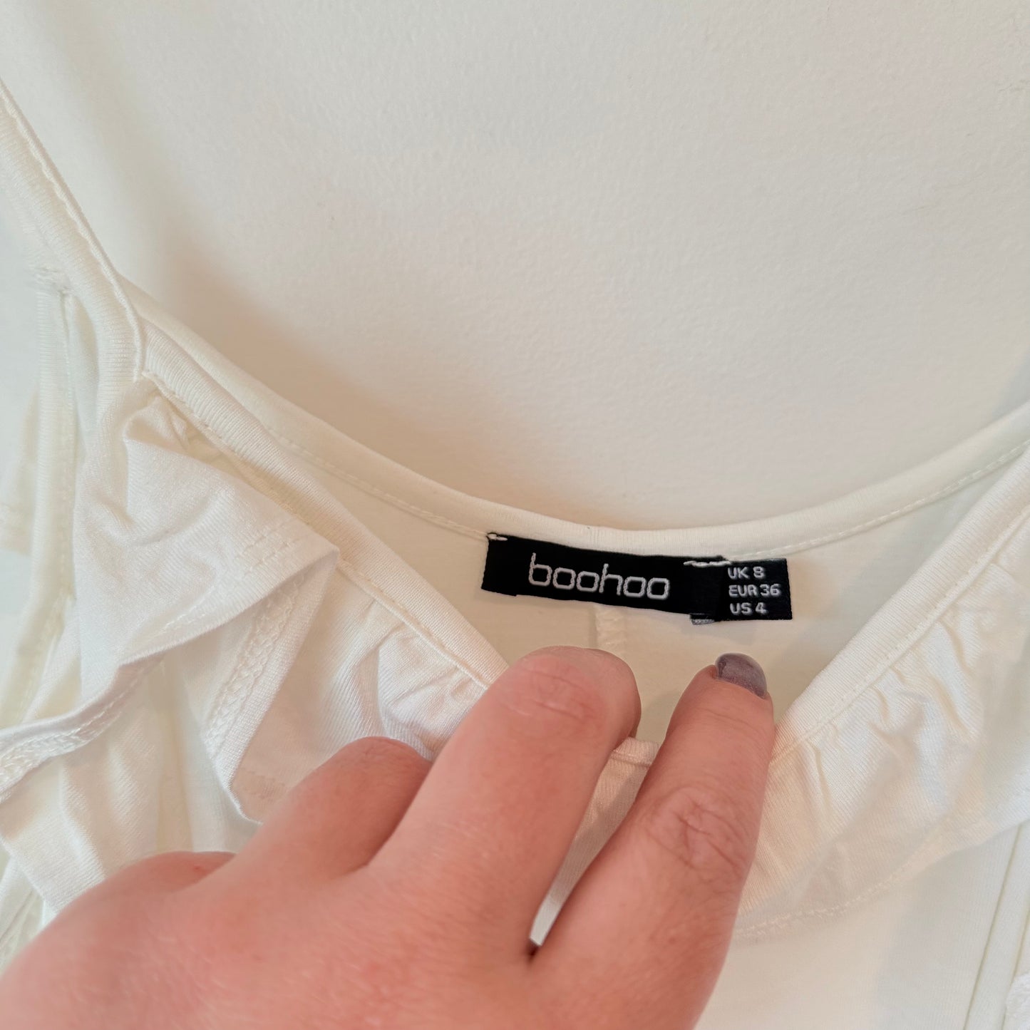 Boohoo Size 8 Ruffle Trim Cold Shoulder Viscose Dress