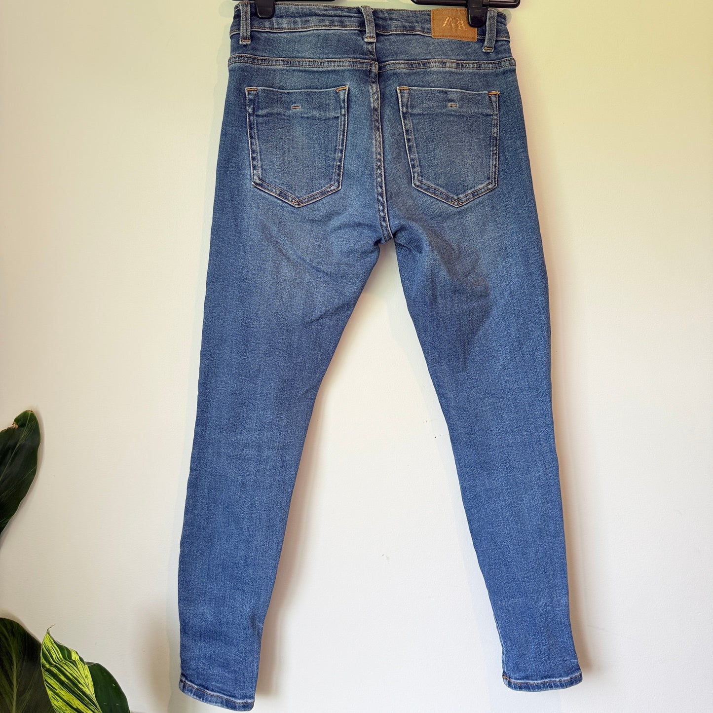 Zara Size 8 Women’s Blue Skinny-Fit Jeans