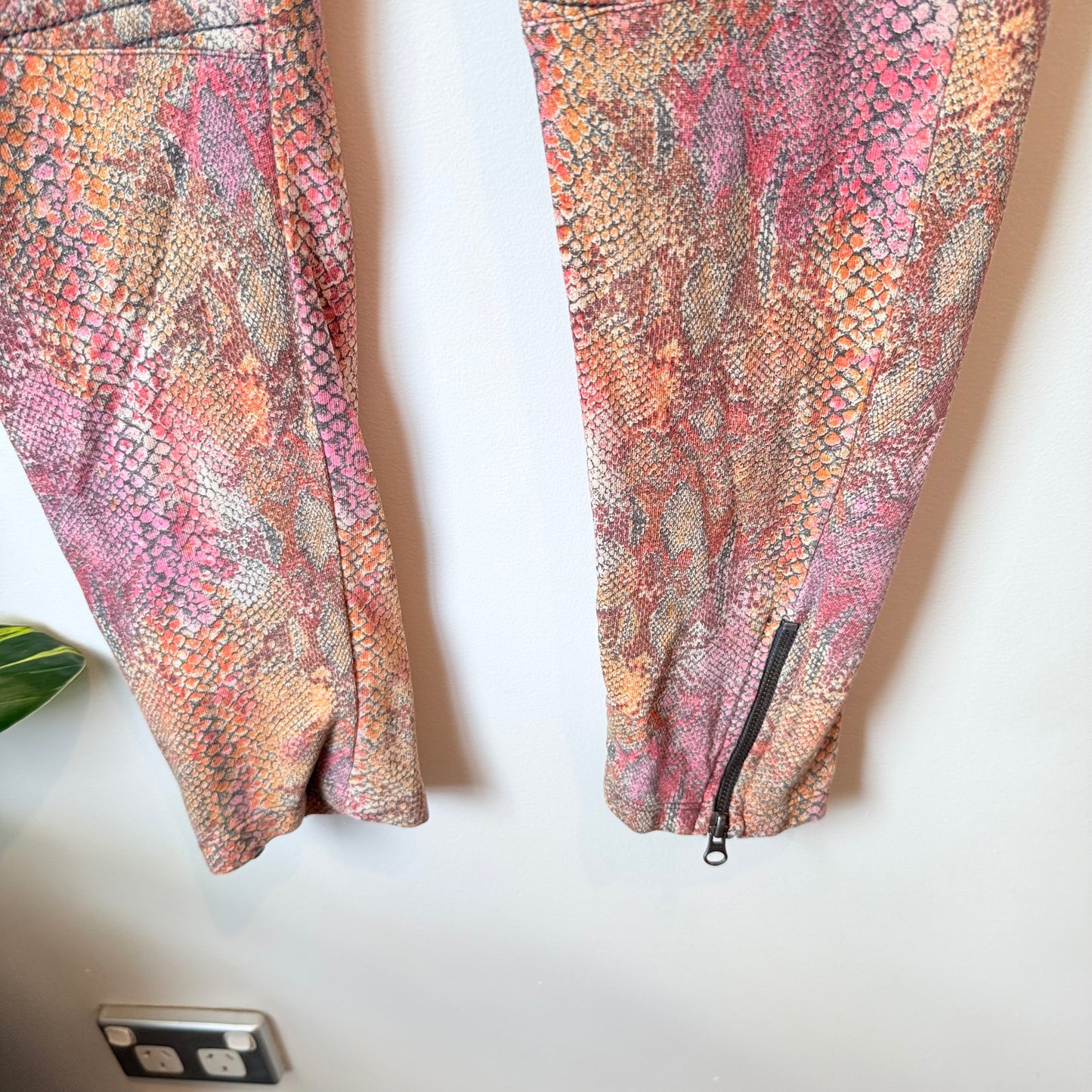 Maison Scotch Size 1 Boho Pants