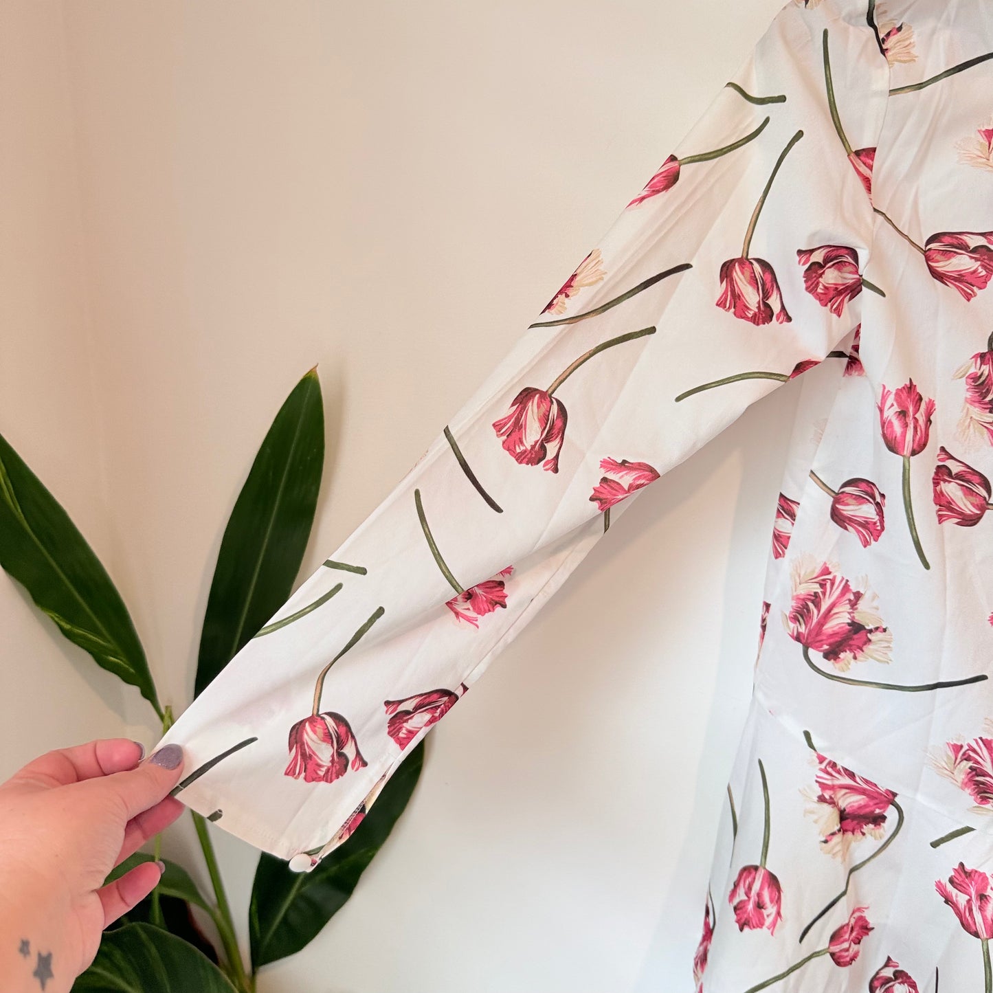 Poplook Size S Floral Top