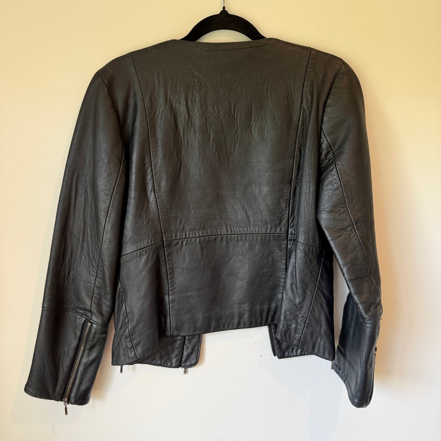 Kookai Size 38 Black Scoop-Neck Leather Jacket