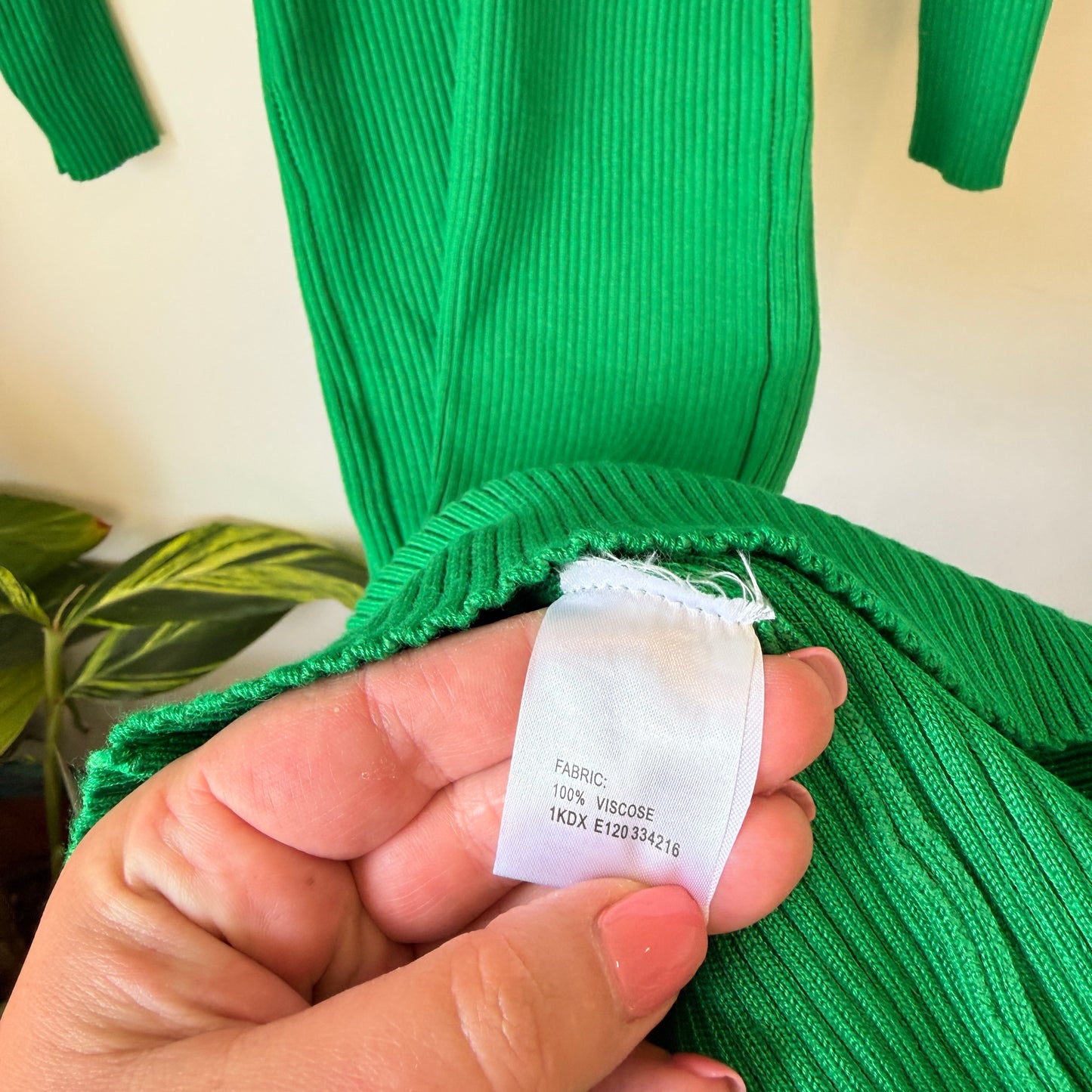 Mirrou Ribbed Knit Collared Midi Dress Green - Size S