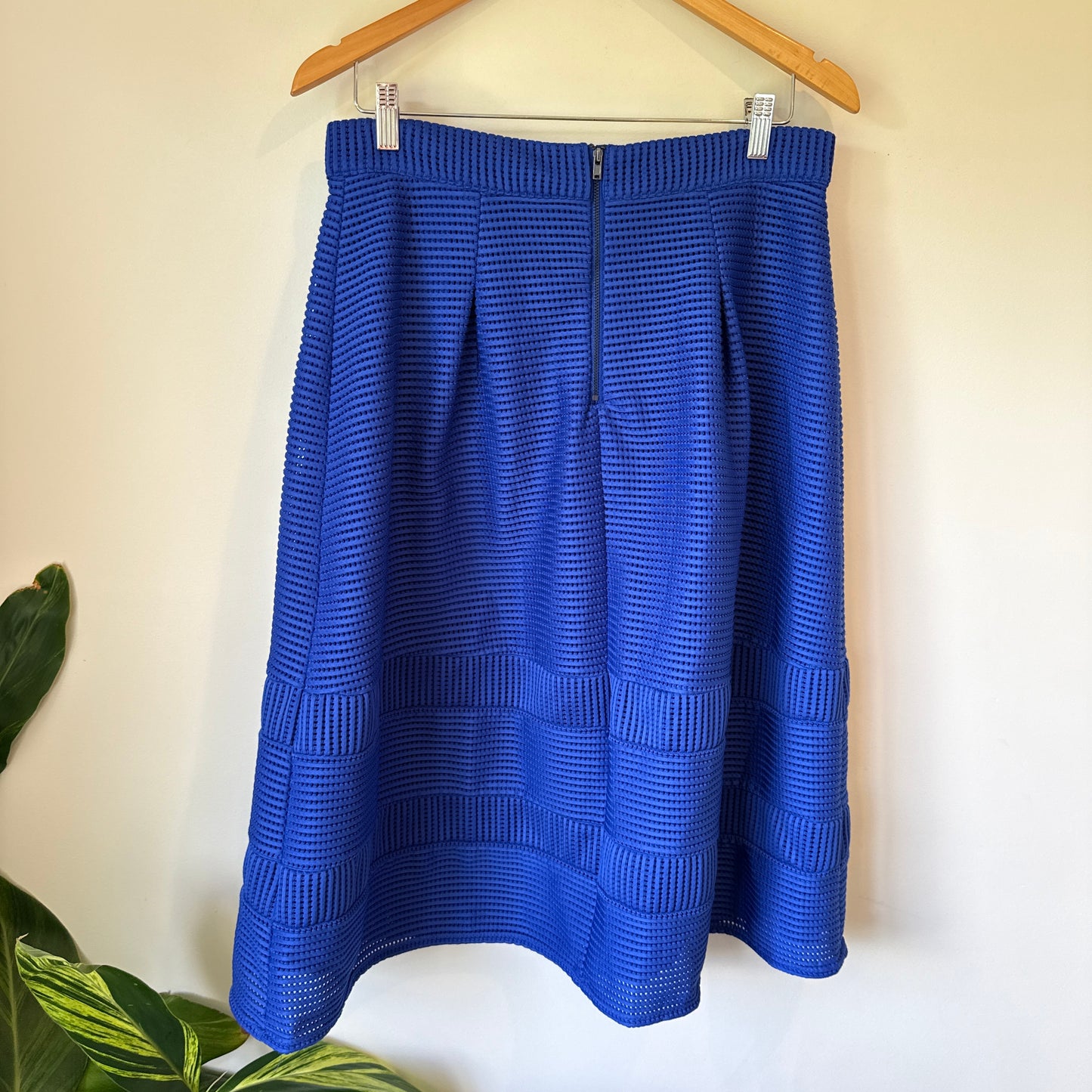 Spotlight by Warehouse Blue Textured Midi Skirt - Size UK 14