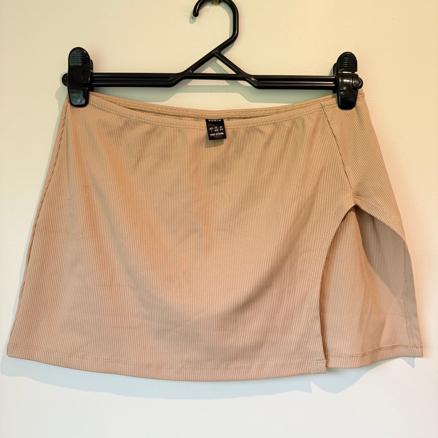 Shein Size L Ribbed Beige Mini Skirt