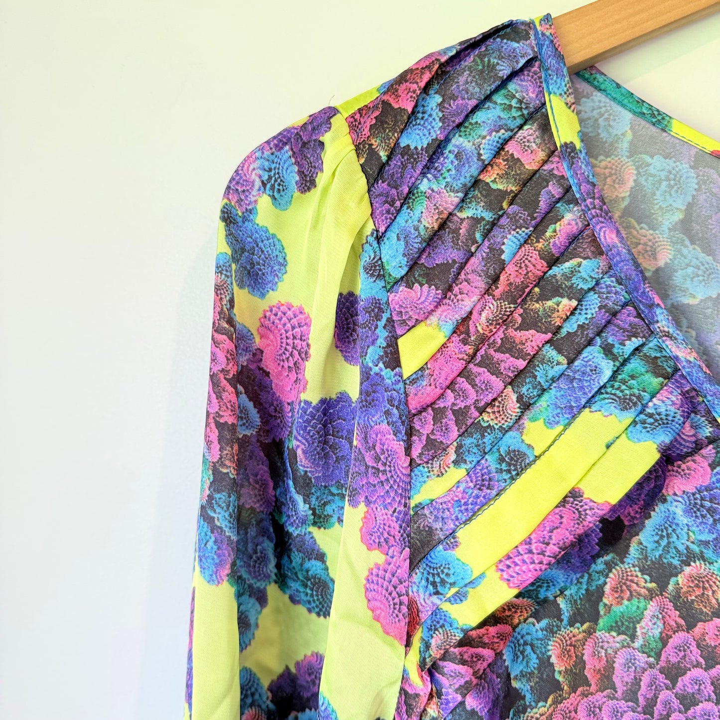 Augustine Size M Floral Dress