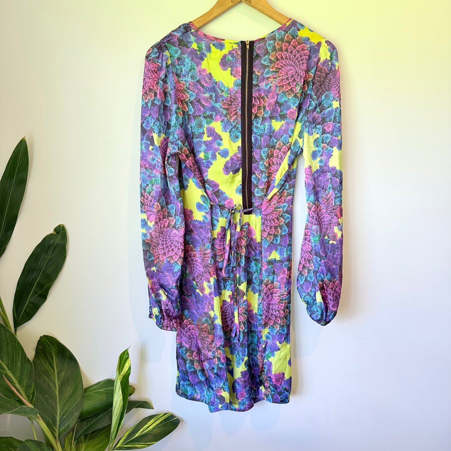 Augustine Size M Floral Dress