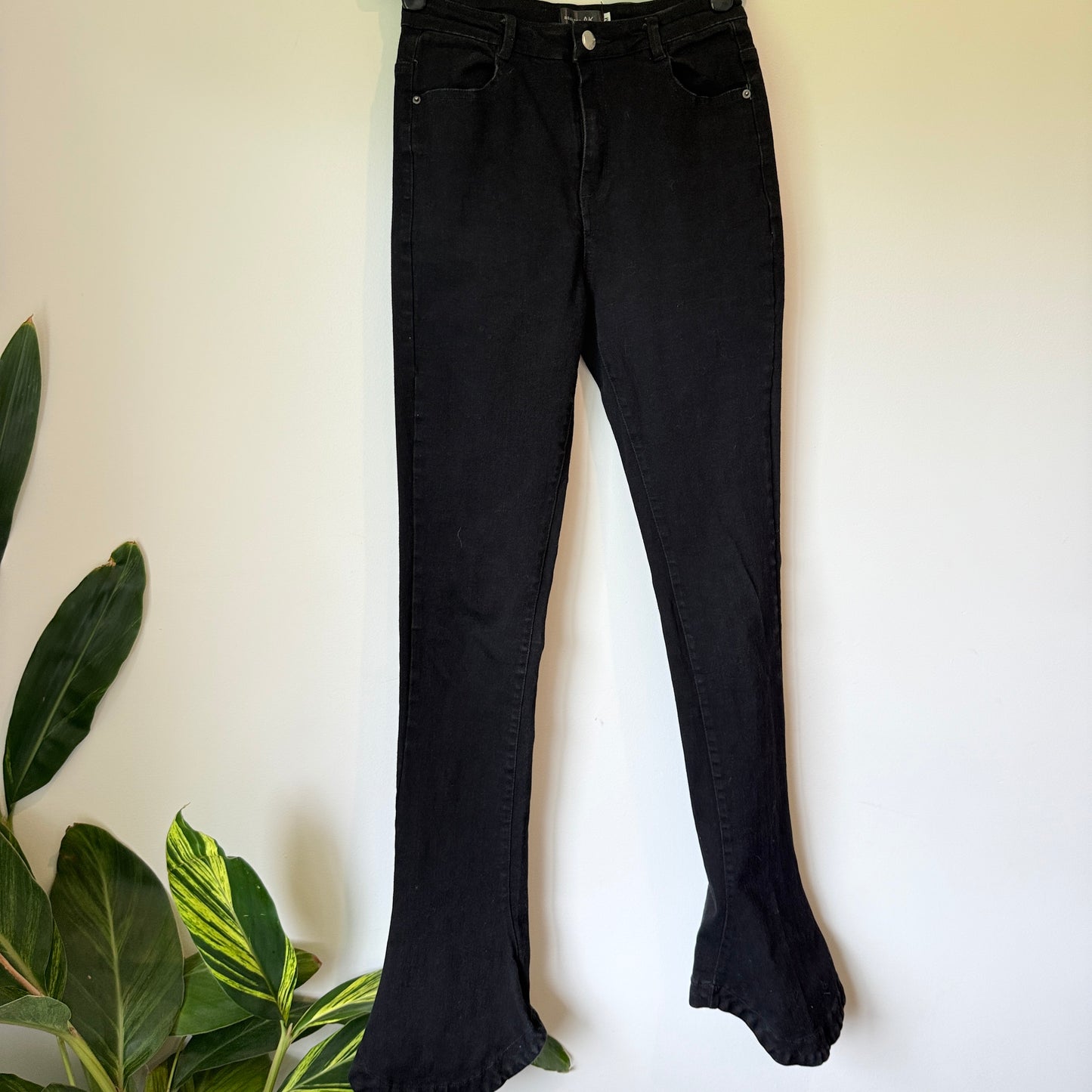 Aaakane Size M Black Denim Bootcut Jeans