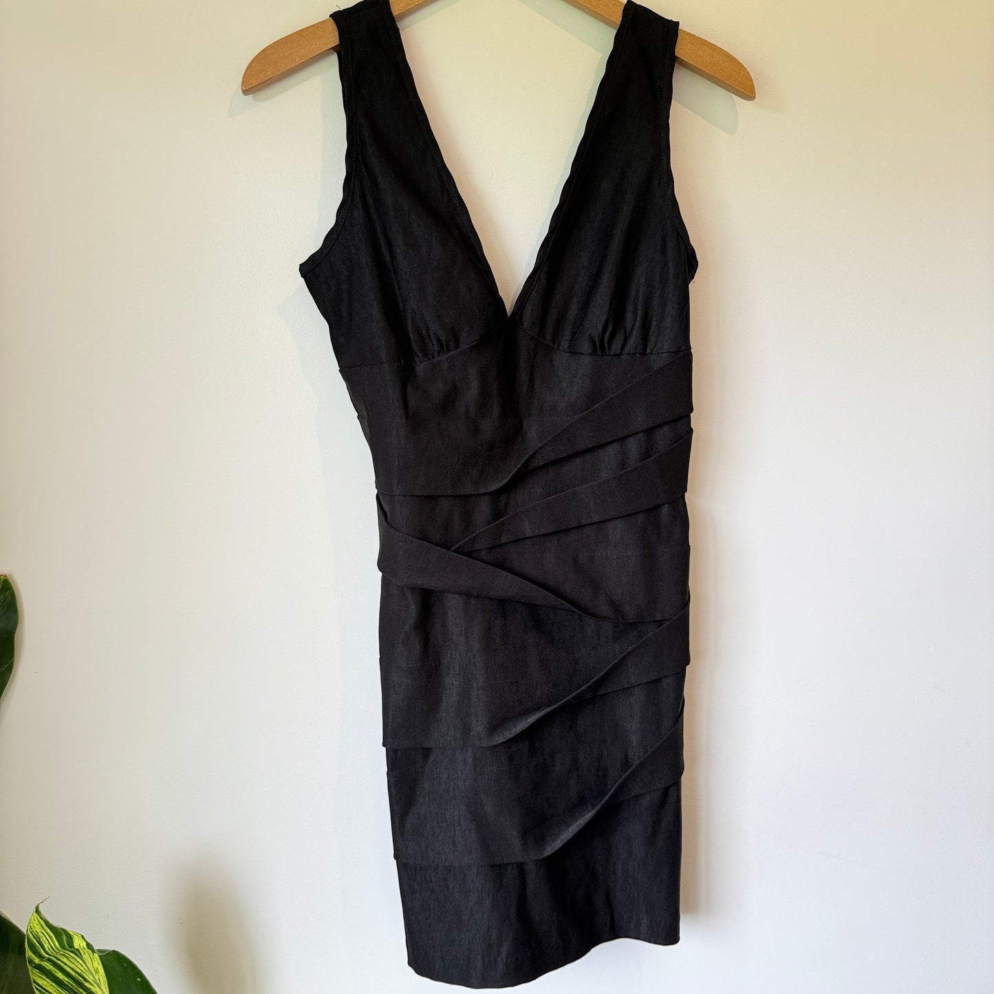 Brand Unknown Size U/Arm 36cm Black Sleeveless Bodycon Cocktail Dress