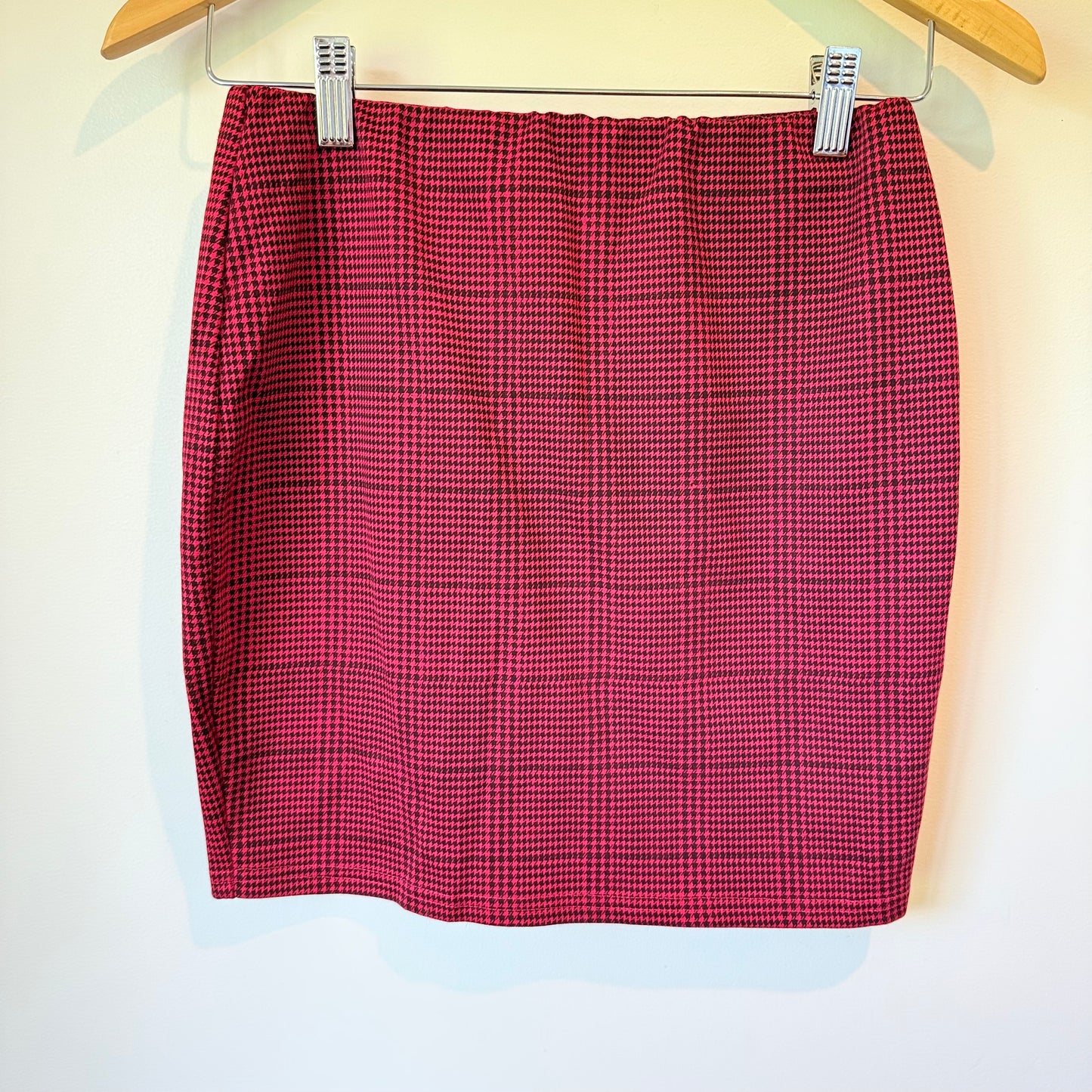 Paper Scissors Size 8 Red and Black Plaid Mini Skirt