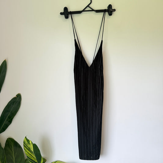 Shareen Size 6 Black V-Neck Striped Slip Dress