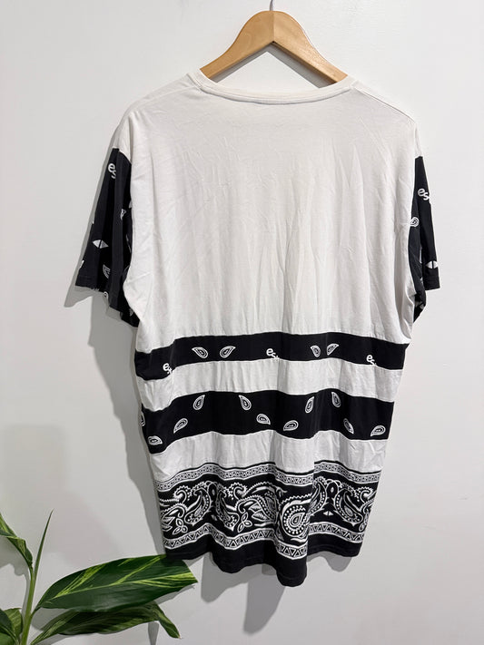 Established Paisley Panel Tee White/Black - 58cm U/Arm