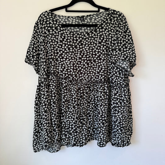 Shein Curve Black Ditsy Floral Smock Top - Size 2XL