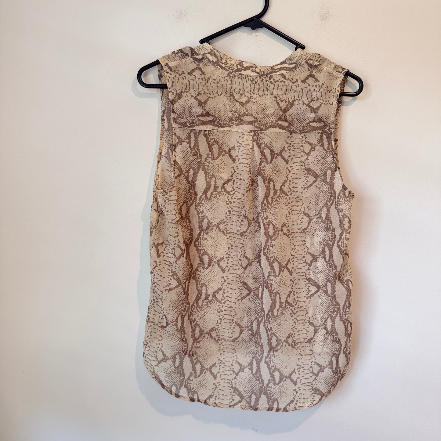Brand Unknown U/Arm to U/Arm 47cm Snake Print Pattern Sleeveless Top