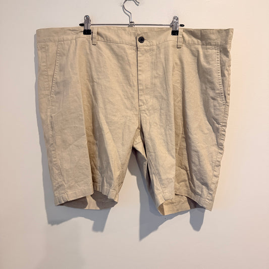 Tarocash Size 44 Beige Chino Shorts