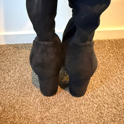 Step on Air 'Phoebe' Black Slouch Boots – Wide Fit Size 7