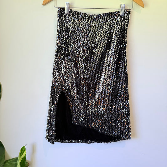 WSPY Size S Black Sequin Skirt