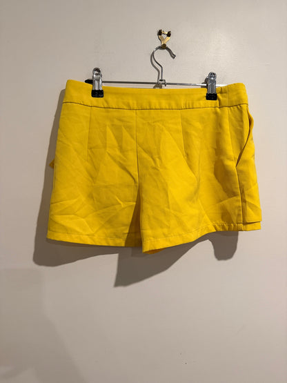 Mirrou Yellow Skort – Size 8