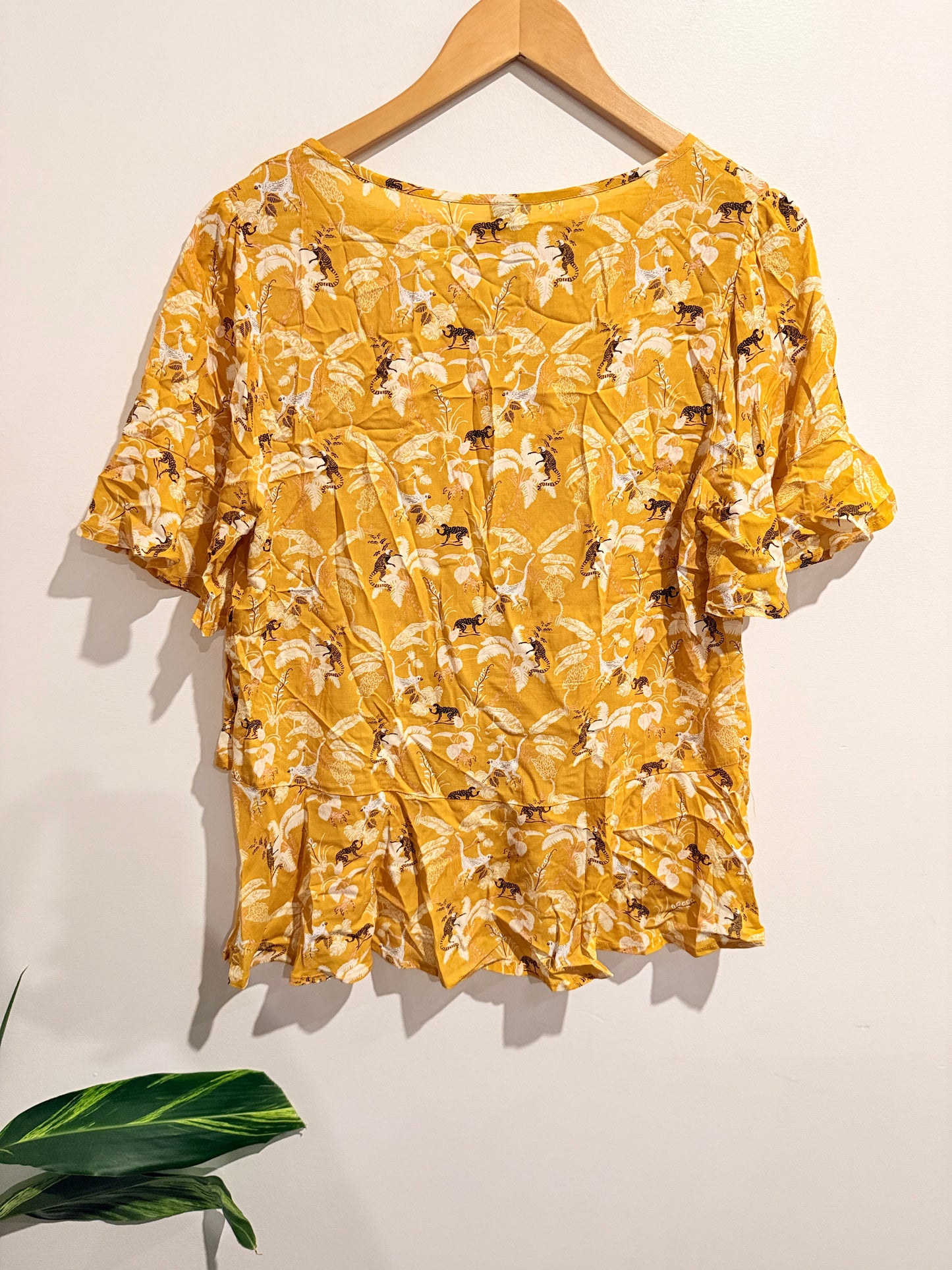 Privilege Australia Mustard Print Peplum Top – Size 10