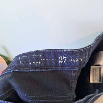 Levi Strauss Size 27 Dark Blue Skinny Jeans