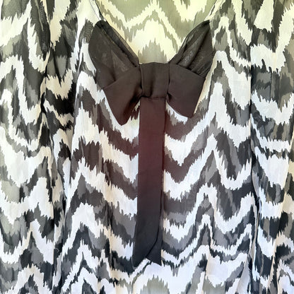 Cotton Express Size L Chevron Sheer Blouse