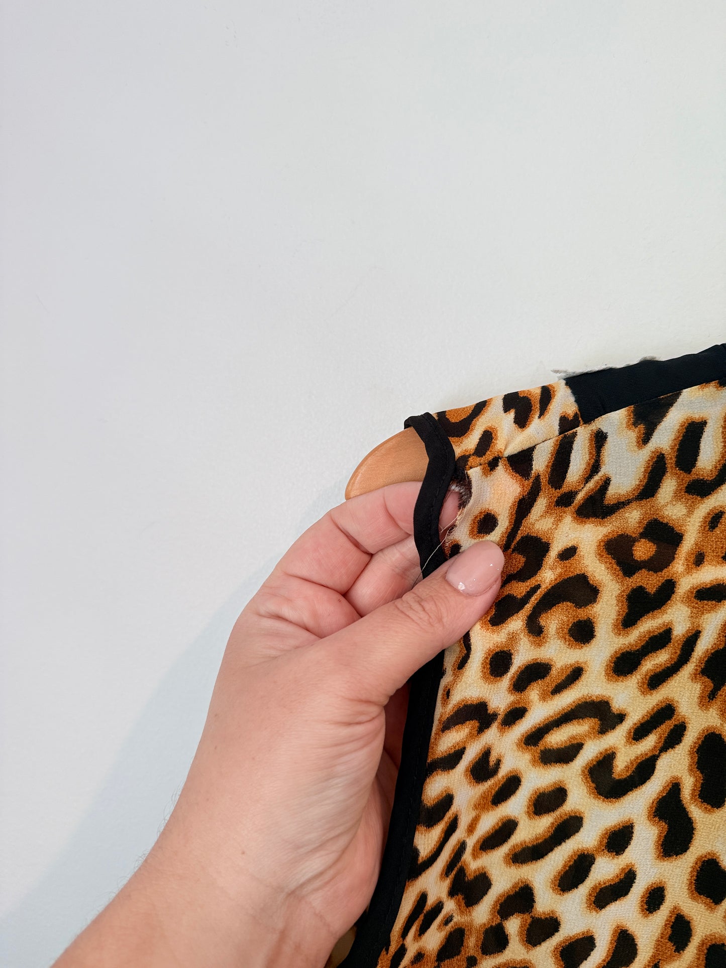 Brand Unknown Size U/Arm to U/Arm 52cm Leopard-Print Tank Top