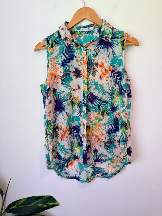 Paper Scissors Size 10 Floral Print Button-Down Top