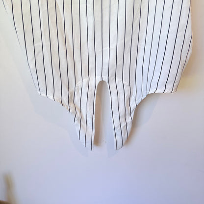 Forever New Size 8 Black & White Striped Tie Front Tank Top