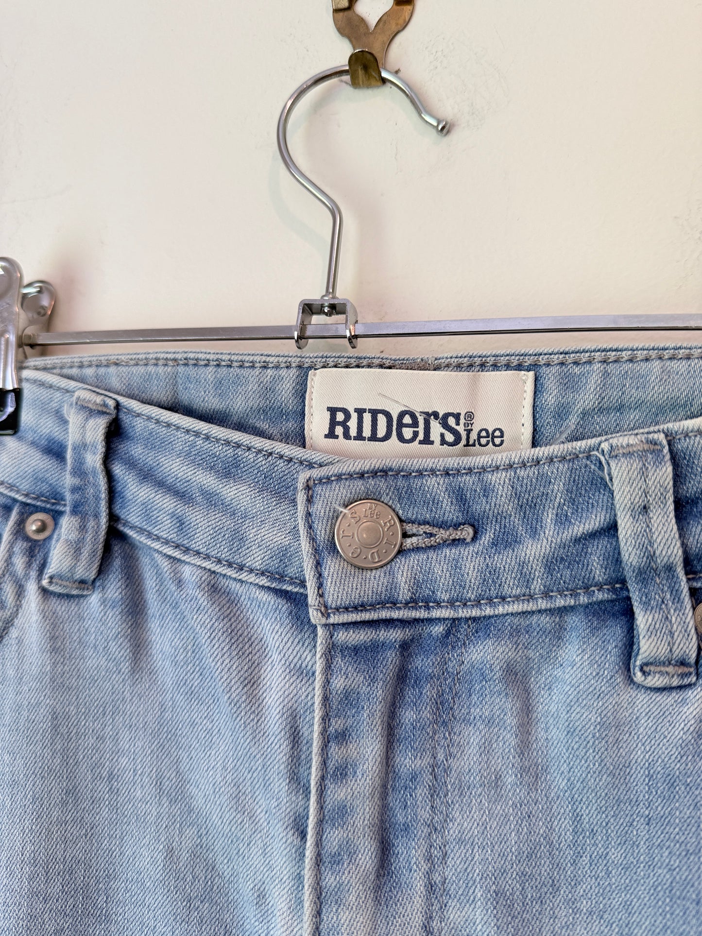 Lee Riders Size 6 Skinny Ankle Jeans